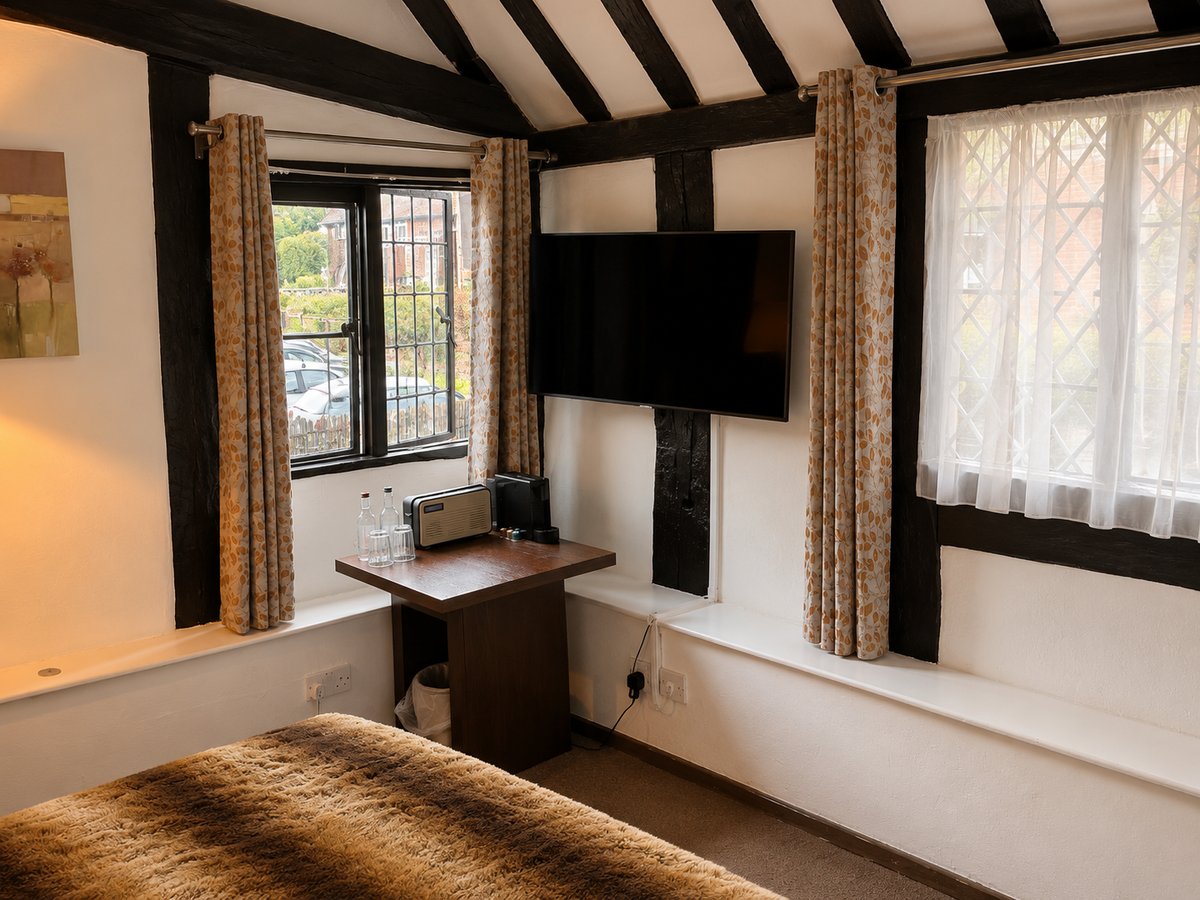 Heritage Large Room at The Kings Arms Hotel