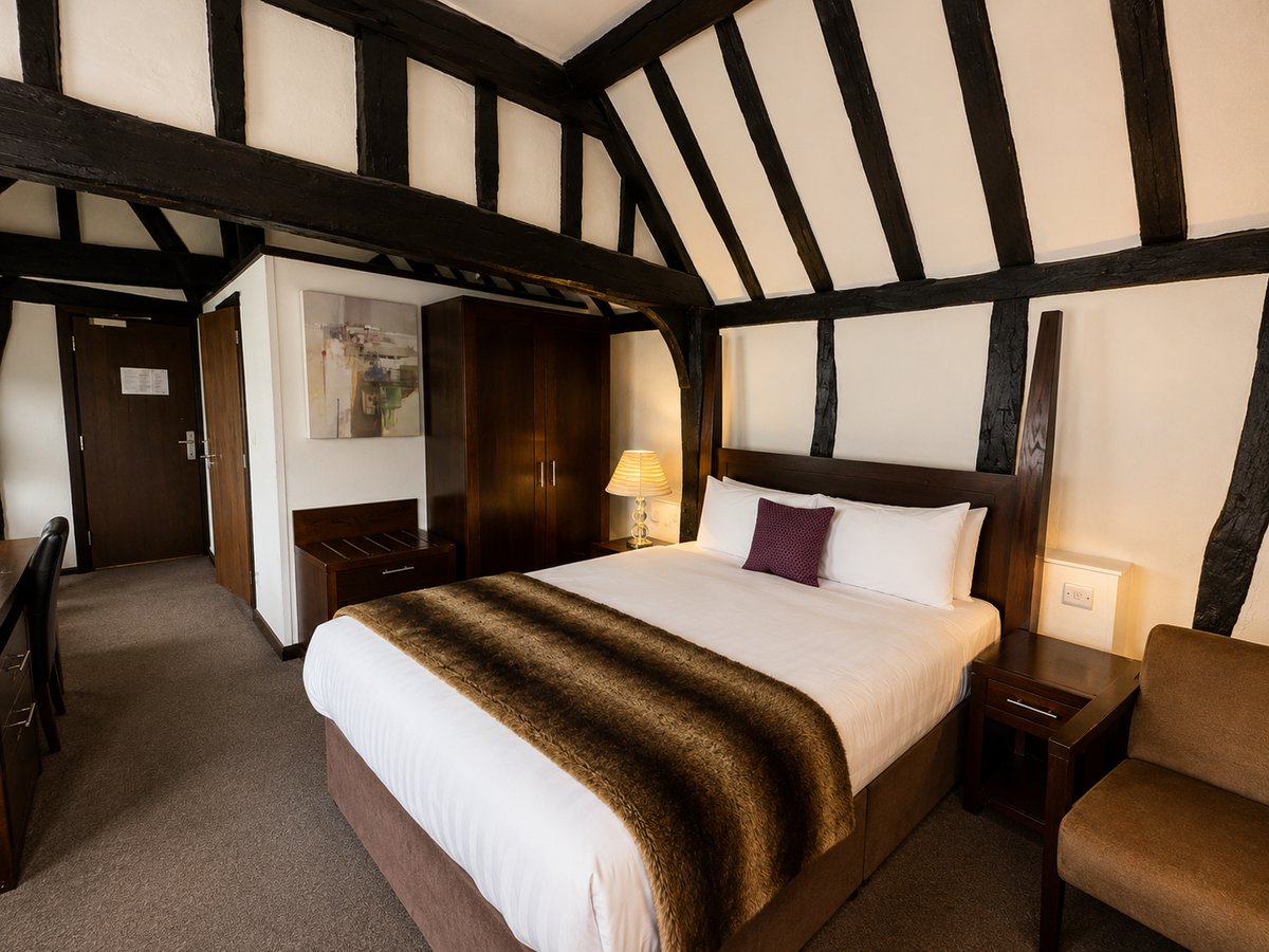 Heritage Large Room at The Kings Arms Hotel